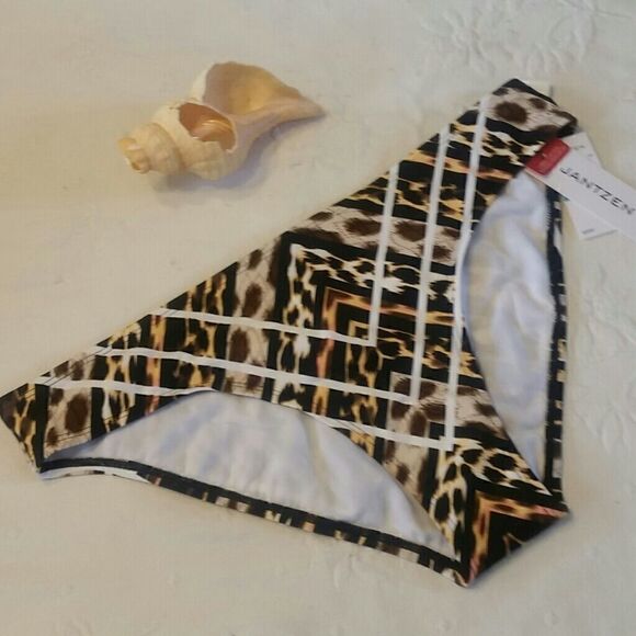 𝅺JANTZEN PLUS SIZE TRIBAL SWIM BOTTOM - Picture 1 of 8